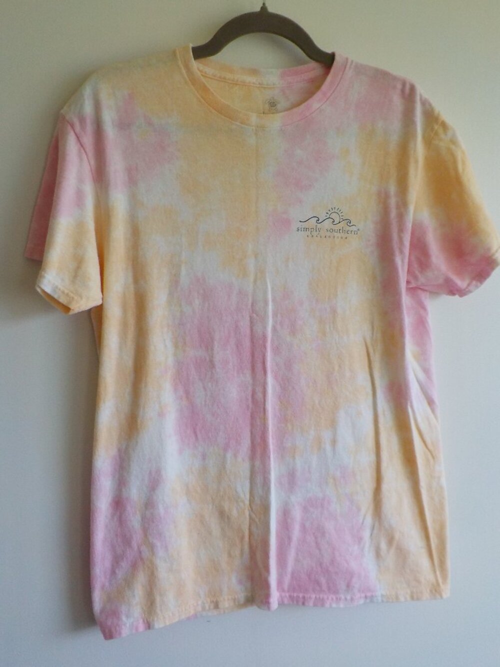 Simply Southern Tee Shirt - Medium - COTTON Pastel Tie Dye Back Logo Beach(2338)